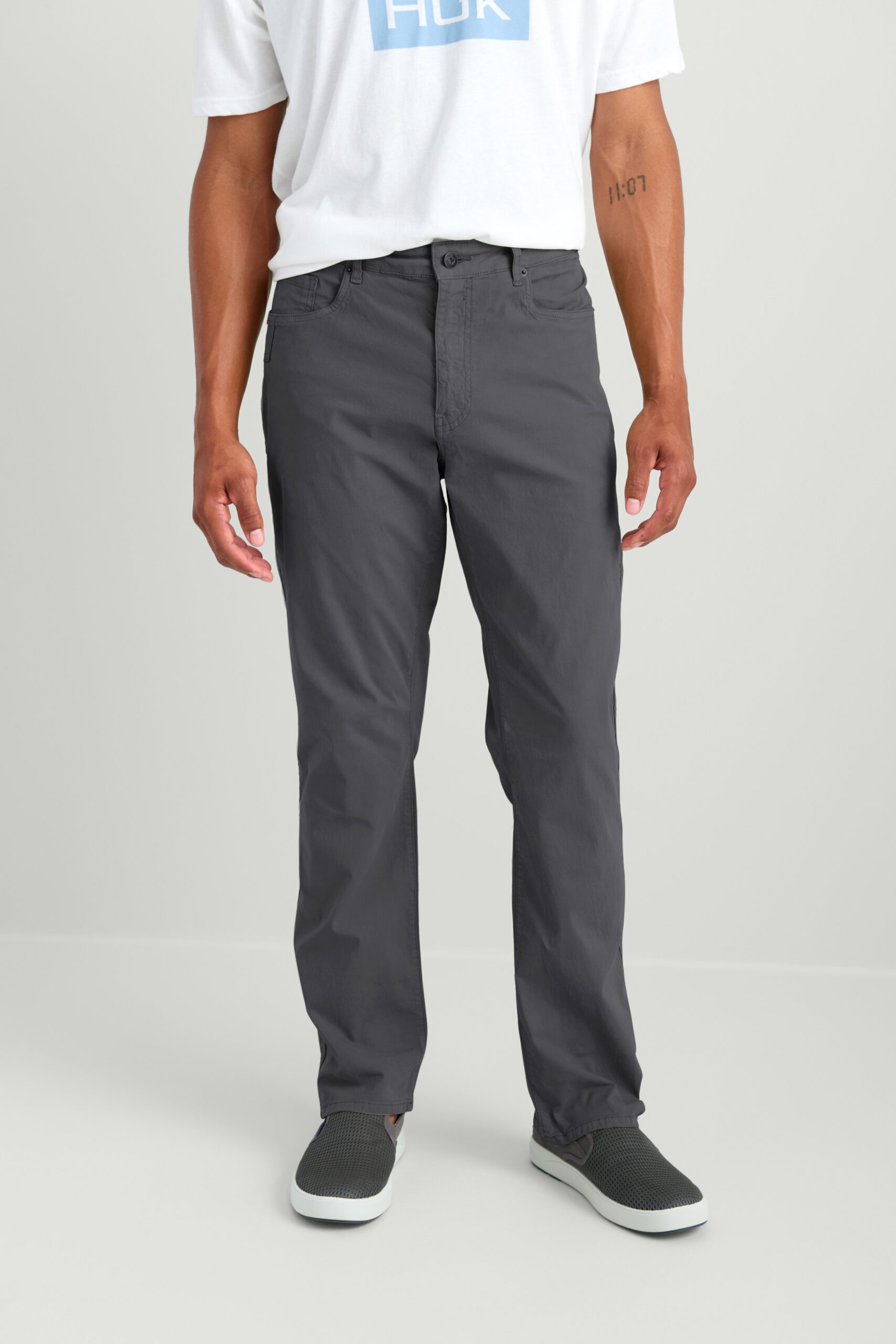 Lightweight Stretch Cotton Canvas Pant in Volcanic Ash